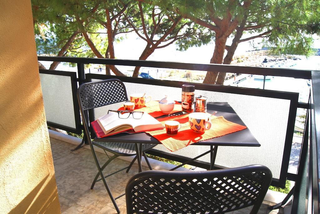 산토바르톨로메오알마레 La Terrazza Tra Pini E Mare 아파트 객실 사진